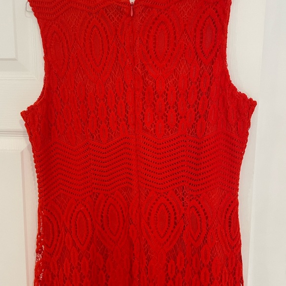 Sharagano dress, size 12. Super flattering. - Picture 3 of 4